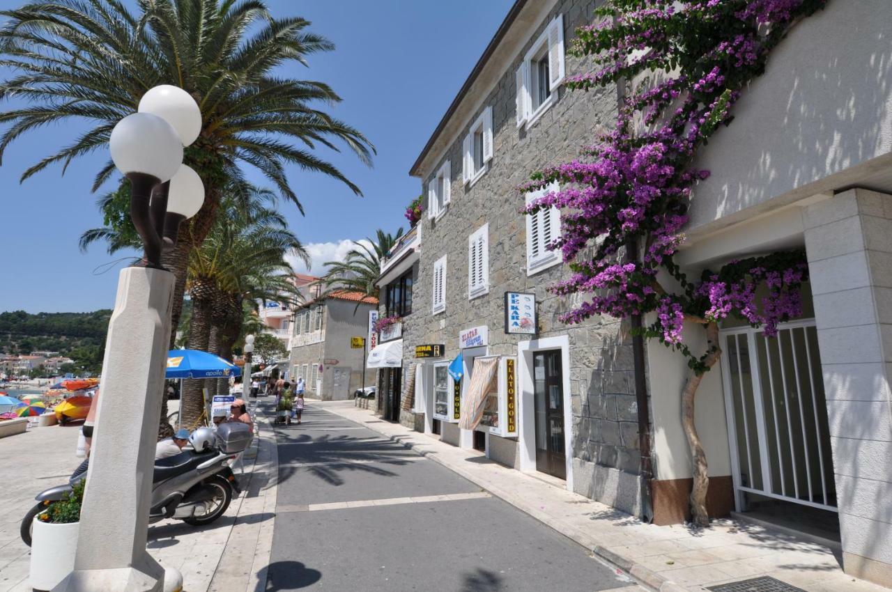 Villa Delfina 포드고라 외부 사진